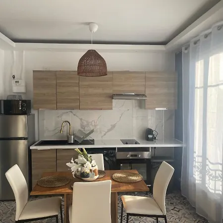 L'amazonie - Lovely Near To The Train Station And Orly Airport Apartamento *